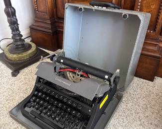 Underwood typewriter