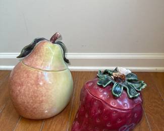 Strawberry Sugar Jar - Vintage Ceramic Pear Porcelain Bookie Jar