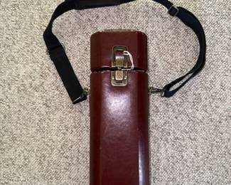 Wine bottle holder