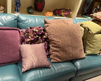decorative pillows