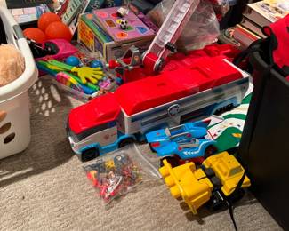 toys