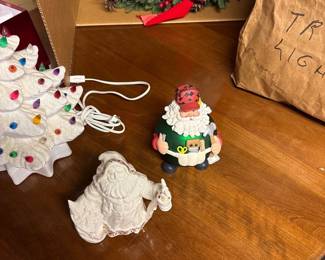Lenox China Jewels 2nd annual woodland christmas Santa Claus Figurines
