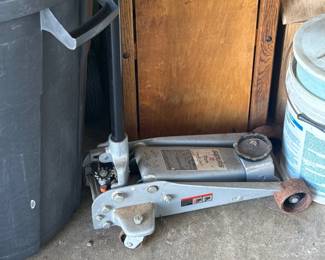 Craftsmand 3 ton Floor Jack