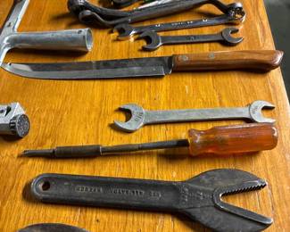 alligator wrenches