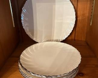 Lenox Weatherly dinner plates