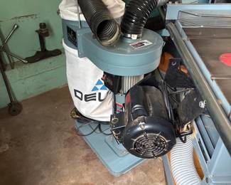 Delta Dust Collector