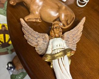 Angel Figurine - Nativity Scene