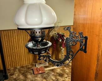 cast iron wall sconce oil lamp with bracket,