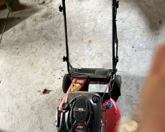 Toro lawn mower. GOOD working order... it was used today to cut the lawn.