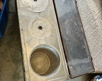 Oak Rapids fireless cooker (has a nickname - the hay stack cooker)