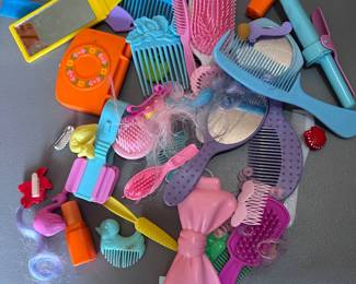 Doll Accessoires All $8.00