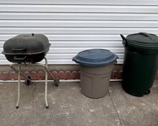 grill & trash cans