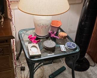 side table with lamp & coasters