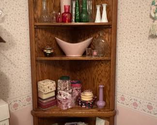 Corner Cabinet with vases & knickknacks