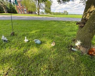 lawn decorations