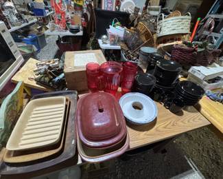 Bakeware, dishware, baskets, misc