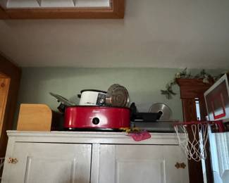 cooker, over-the-door basketball hoop