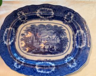 VICTORIAN FLOW BLUE PLATTER