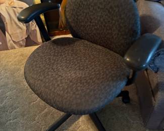 Antique & Vintage swivel chair $30 obo