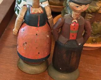 wooden spice dispensers
