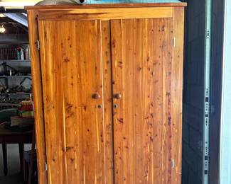 Armoire