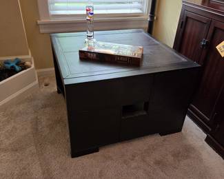 We have 2 of this end table