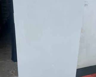 CT341VElectrolux Frigidaire Commercial Fridge