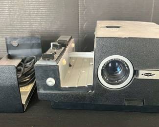 AS242RSawyers Slide Projector