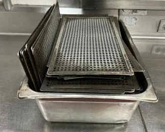 DBB368- Stainless Steel Drip Tray Or Some Sort Of Tray