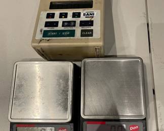 DBB254 - Kitchen Timer & Scales