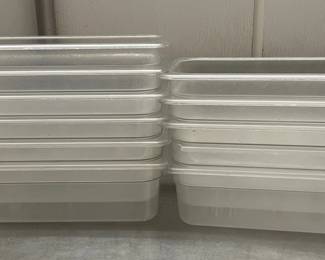 DBB445 - (11) 1/3 Sz 4” Deep Cambro Food Pans