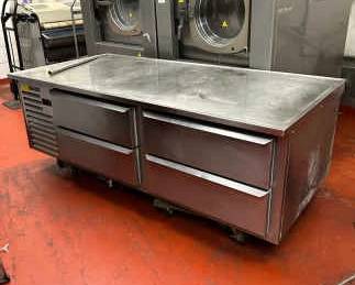 DBB554- Refrigerated Counter