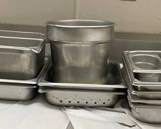 DBB486 - Assorted Commercial Grade Food Serving Pans