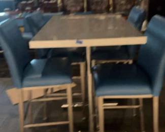 DBB715 Restaurant Grade Table And Chairs