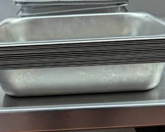 DBB496 - Sixteen Stainless Steel Commercial Pans.