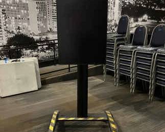 DBB746- Portable Tv
