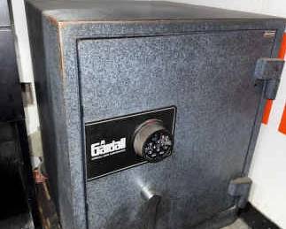 DBB590 Gardall Combination Safe