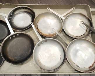 DBB167 - Mixed Lot of Commercial Grade Sauté Pans (9)