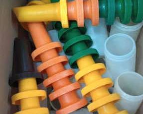 DBB300 Lot Save And Pour Plastic Juice Shakers With Spouts