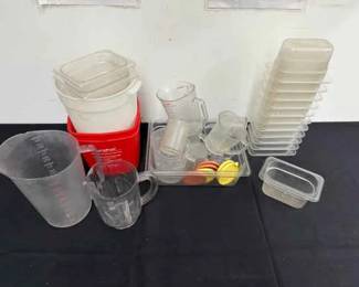 DBB477 Measuring Cups, Pails, and Storage Containers