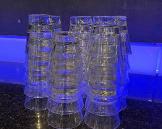 DBB114 - (39) 8 Oz Commercial Grade Beverage Glasses