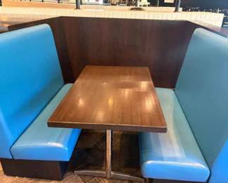 DBB108 Restaurant Booth Seating with Table