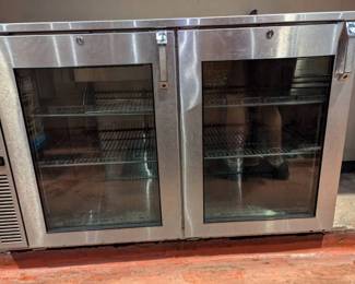 DBB124 - GLASTENDER C1SL48G 48" Under Counter Refrigerator