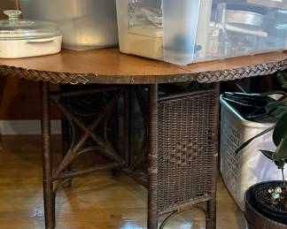 This wicker table is in the breakfast nook and is a gate let style.