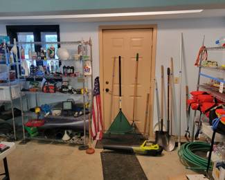 Full Garage. 