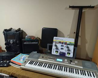 Yamaha keyboard with stand and karaoke machine