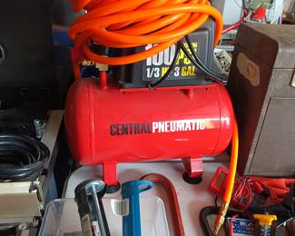 Air compressor