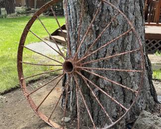 Large metal wagon wheel