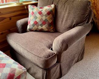 Comfy brown chairs