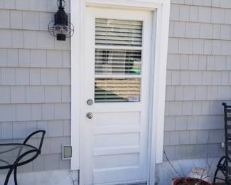 Entry door - exterior